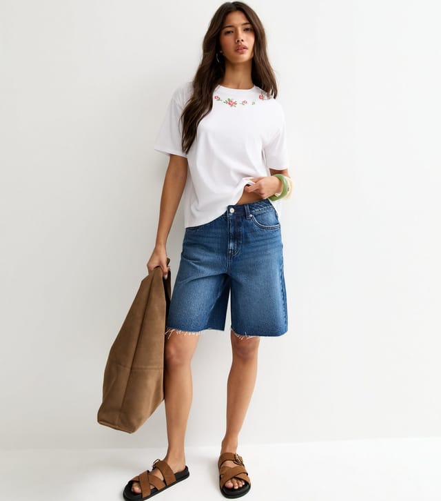 New Look Women's White Floral Cross Stitch Embroidered Boxy T-Shirt New Look - 3