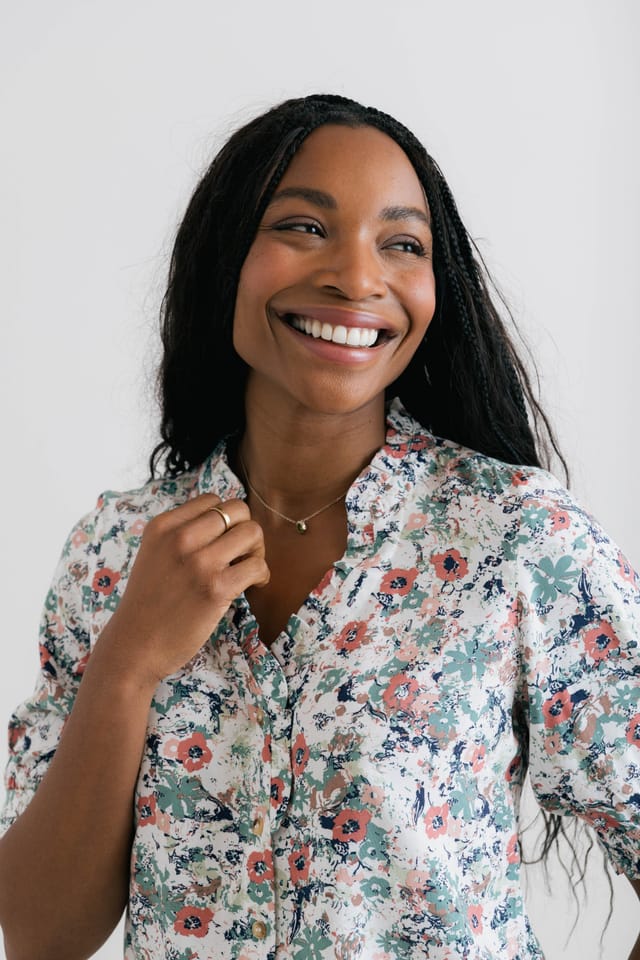 Lily & Me Lily & Me Women's Wren Printed Frill Blouse in Ecru - 2