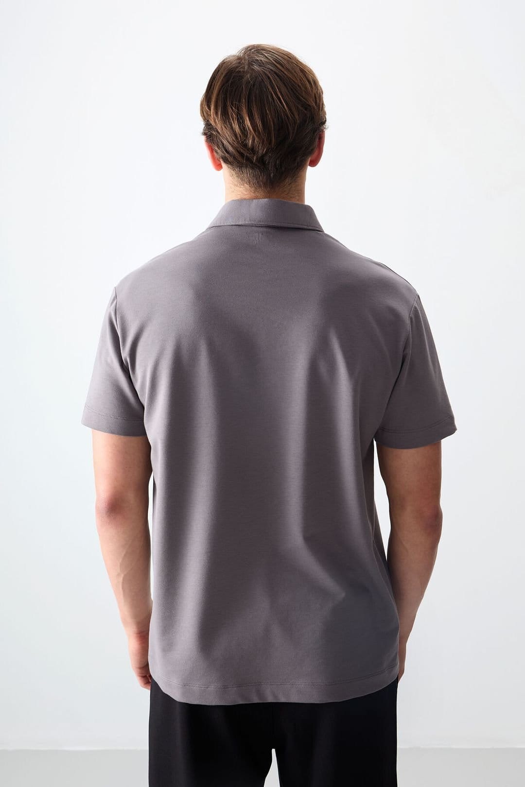 Tommy Life Tommy Life Men's Oversized Polo Collar T-Shirt in Mid Grey - 4