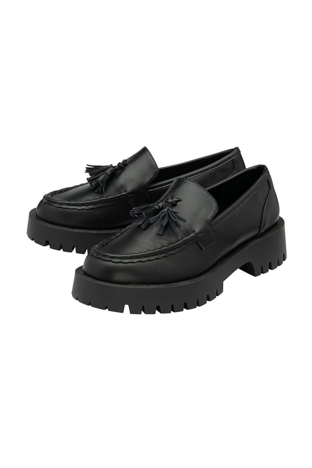 Ravel Ravel Women's Black 'Ord Almond-Toe Loafers - 2