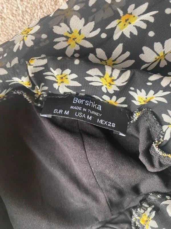 Bershka Daisy maxi skirt