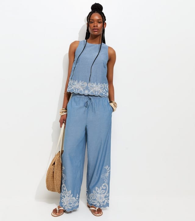 New Look Women's Light Blue Chambray Embroidered Hem Wide Leg Trousers New Look - 2