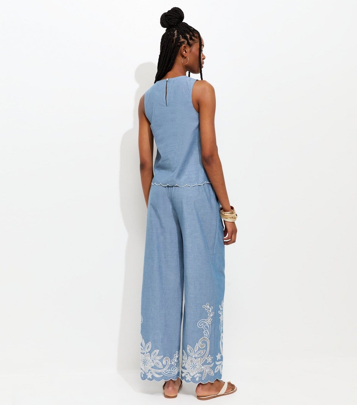New Look Women's Light Blue Chambray Embroidered Hem Wide Leg Trousers New Look - 4