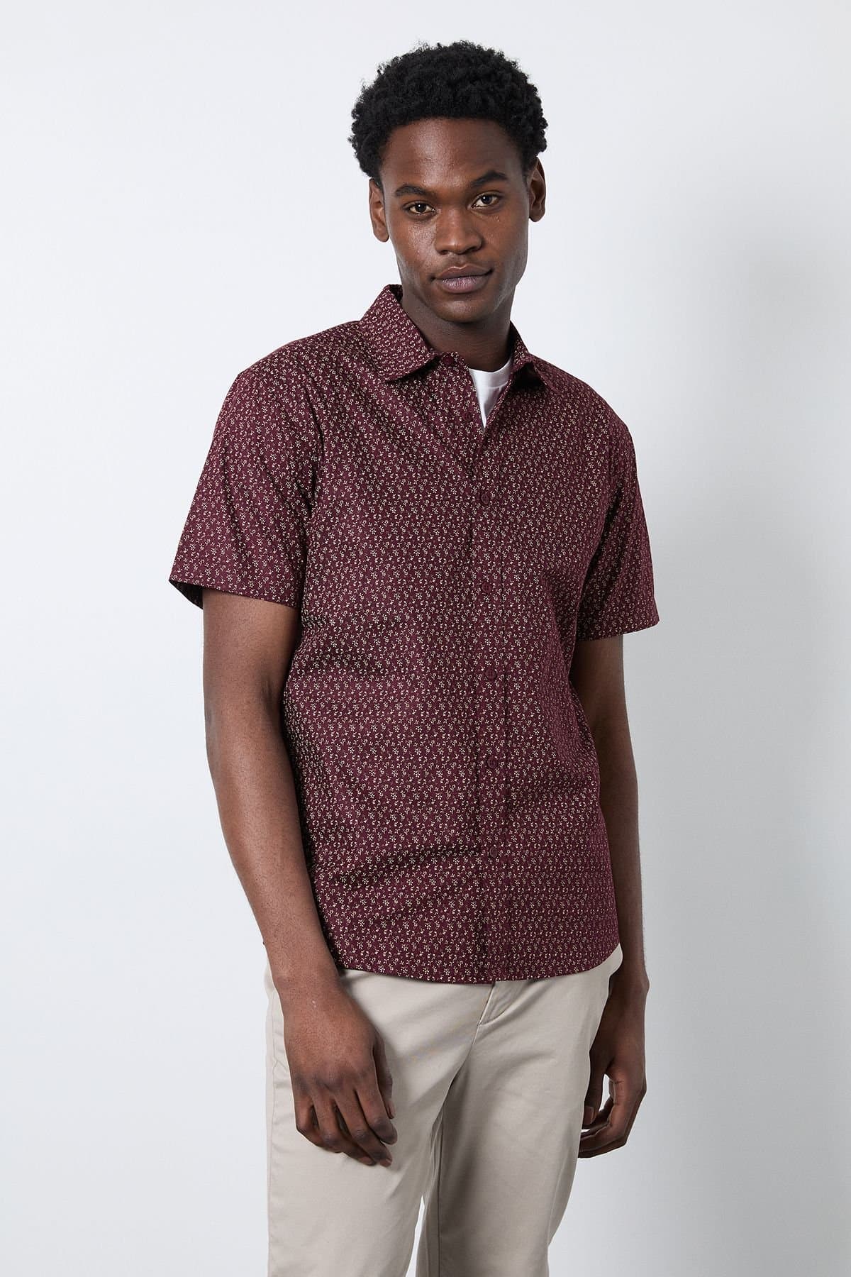 Burton Burton Men's Burgundy Print Short Sleeve Shirt
