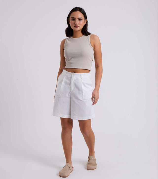 Urban Bliss Women's White Cotton Blend Shorts Urban Bliss New Look - 2