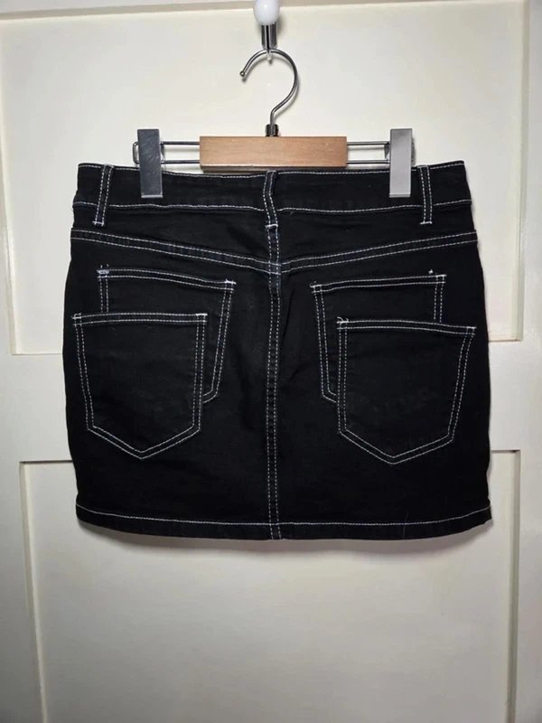 Alternative TikTok Shop Black Denim Mini Skirt Contrast Stitching Y2K Grunge Streetwear Alt - 1