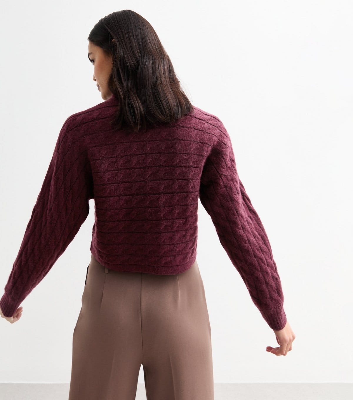 New Look Women's Burgundy Cable Knit Cropped Jumper New Look - 4