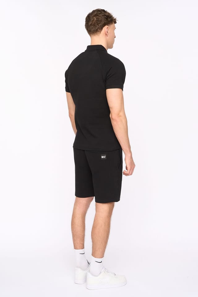 Duck&Cover Duck&Cover Men's Topfield Modern Zip Polo with Raglan Sleeves in Black - 2