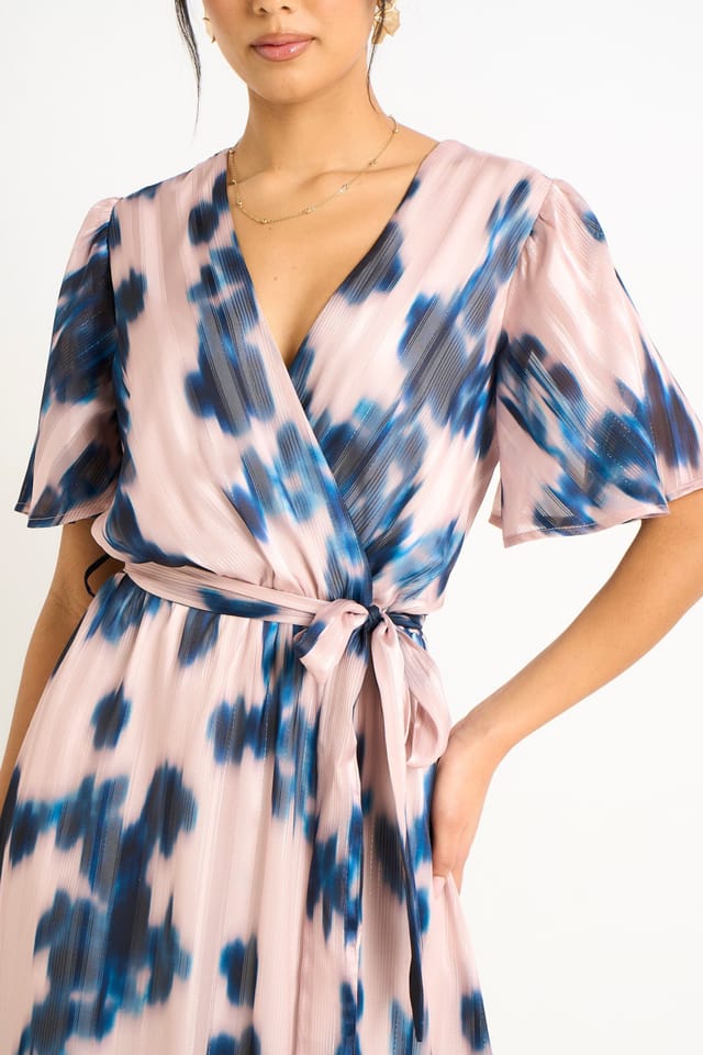 Gini London Gini London Women's Champagne Blur Animal Print Wrap Midi Dress in Pale Pink - 2