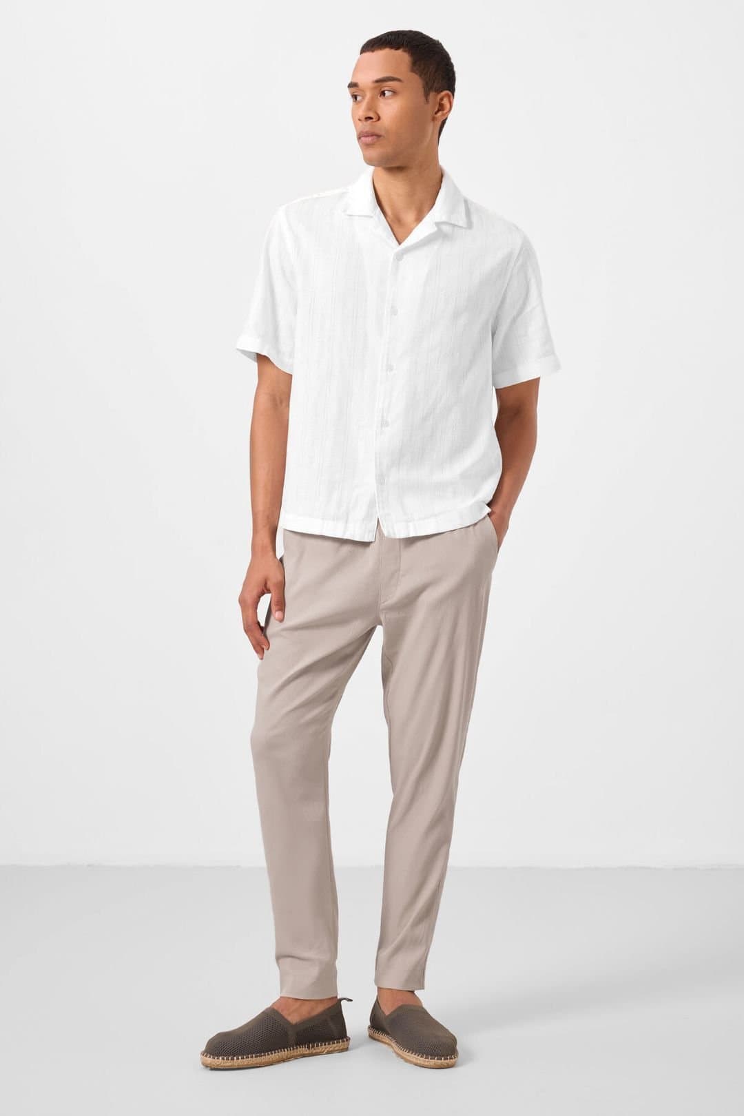 Tommy Life Tommy Life Men's Straight-Leg Gabardine Chinos in Stone