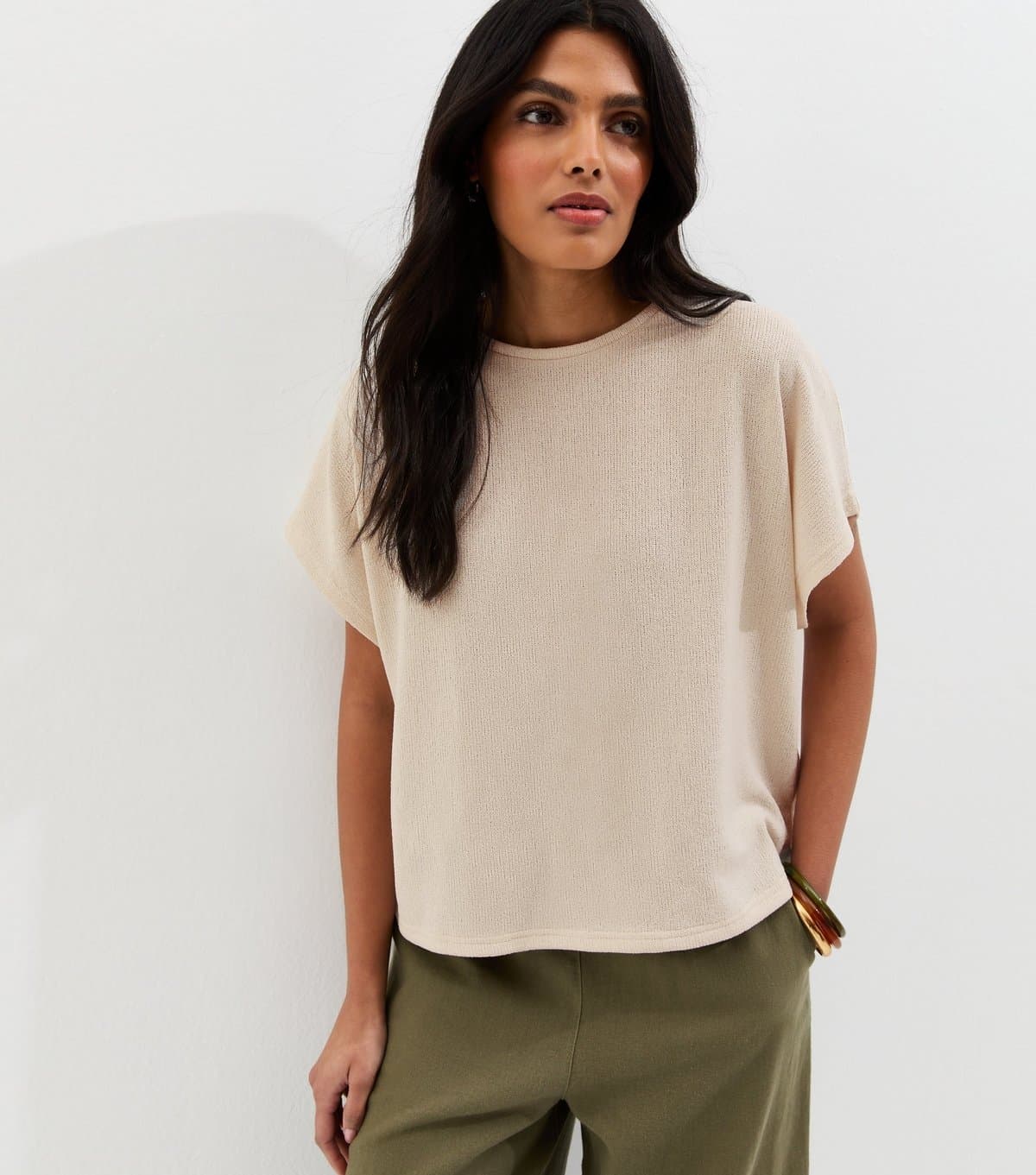 New Look Women's Cream Textured Soft Touch T-Shirt New Look