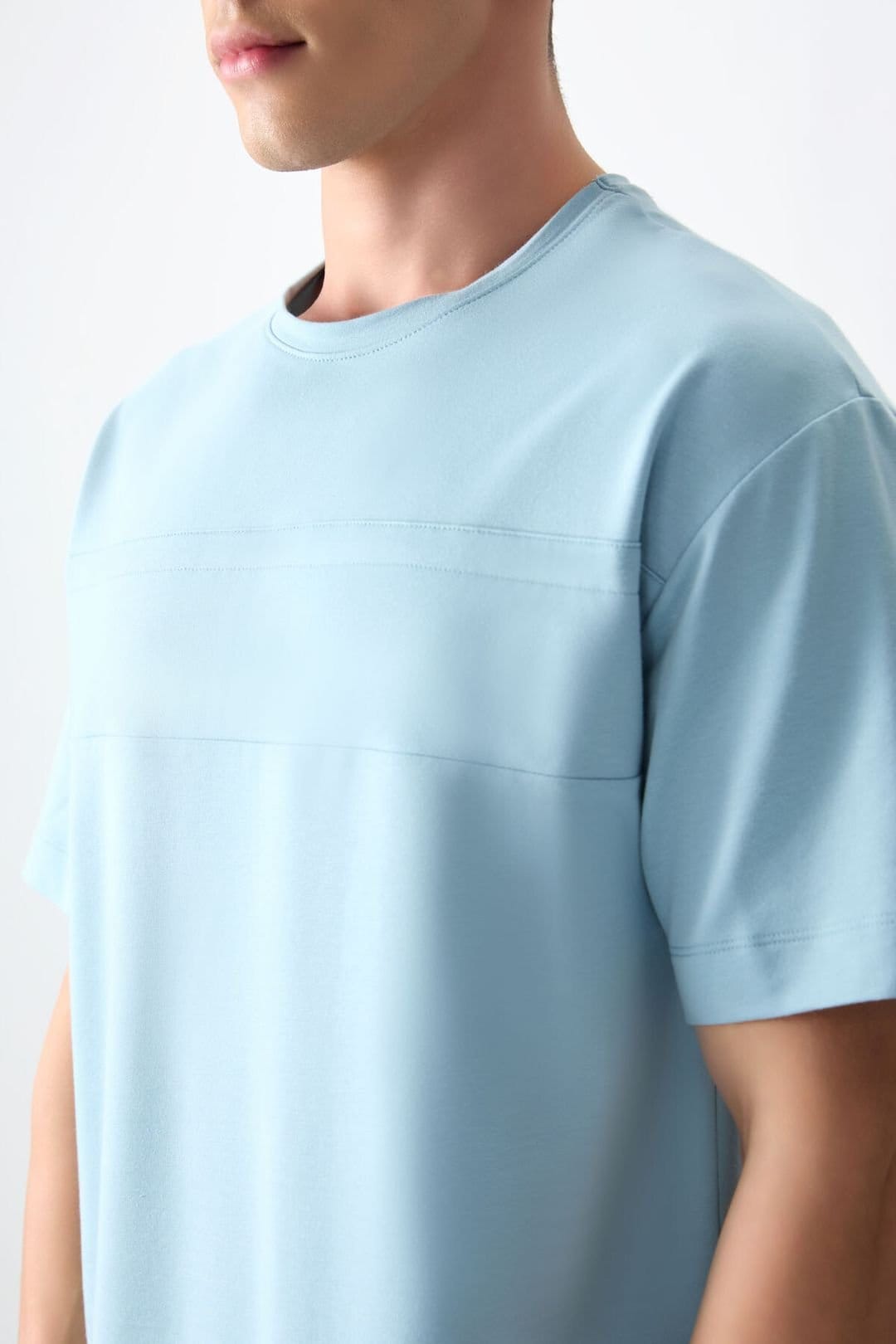 Tommy Life Tommy Life Men's Oversized Crew Neck T-Shirt in Baby Blue - 4