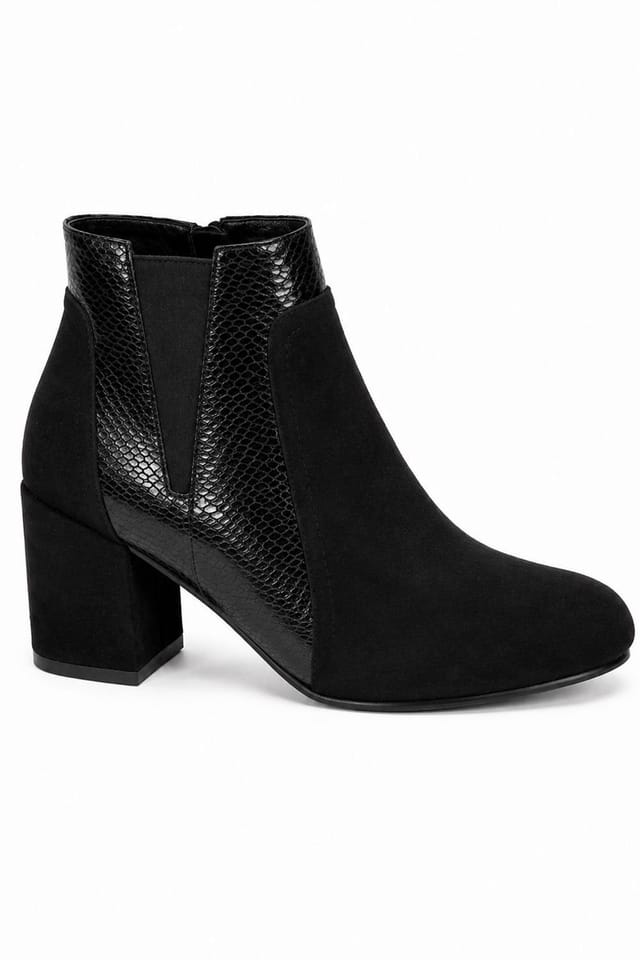 Spot On Spot On Women's Block Heel Ankle Boot with Textured Panel & Zip Fastening in Black - 2