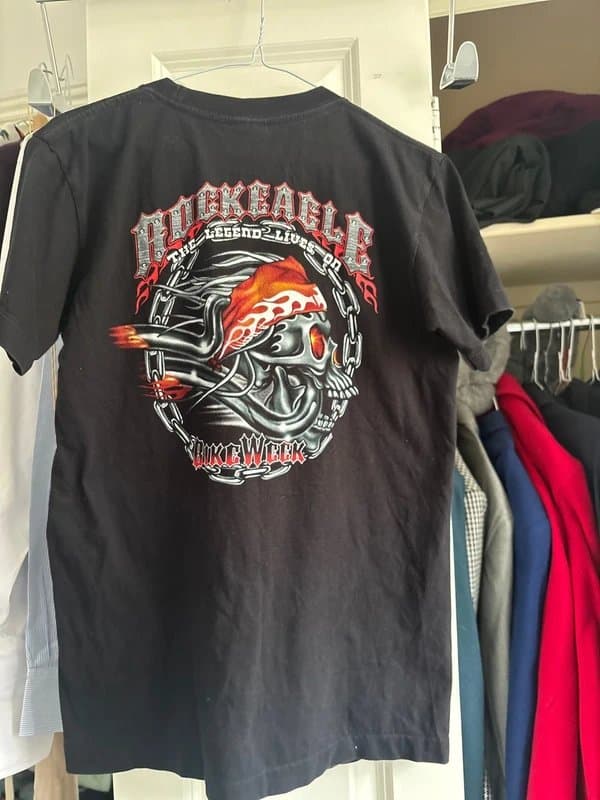 Rock Eagle Rock Eagle Biker Skull Graphic Tee – Size M