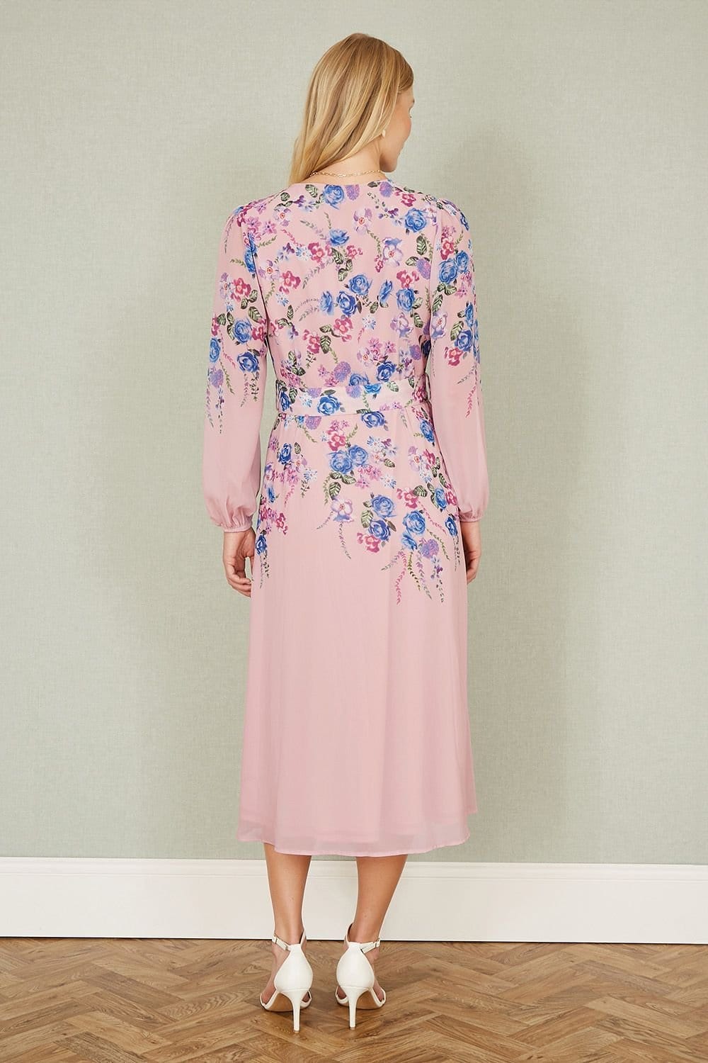 Yumi Yumi Women's Pink Floral Placement Button Down Midi Dress With Long Sleeves - 4