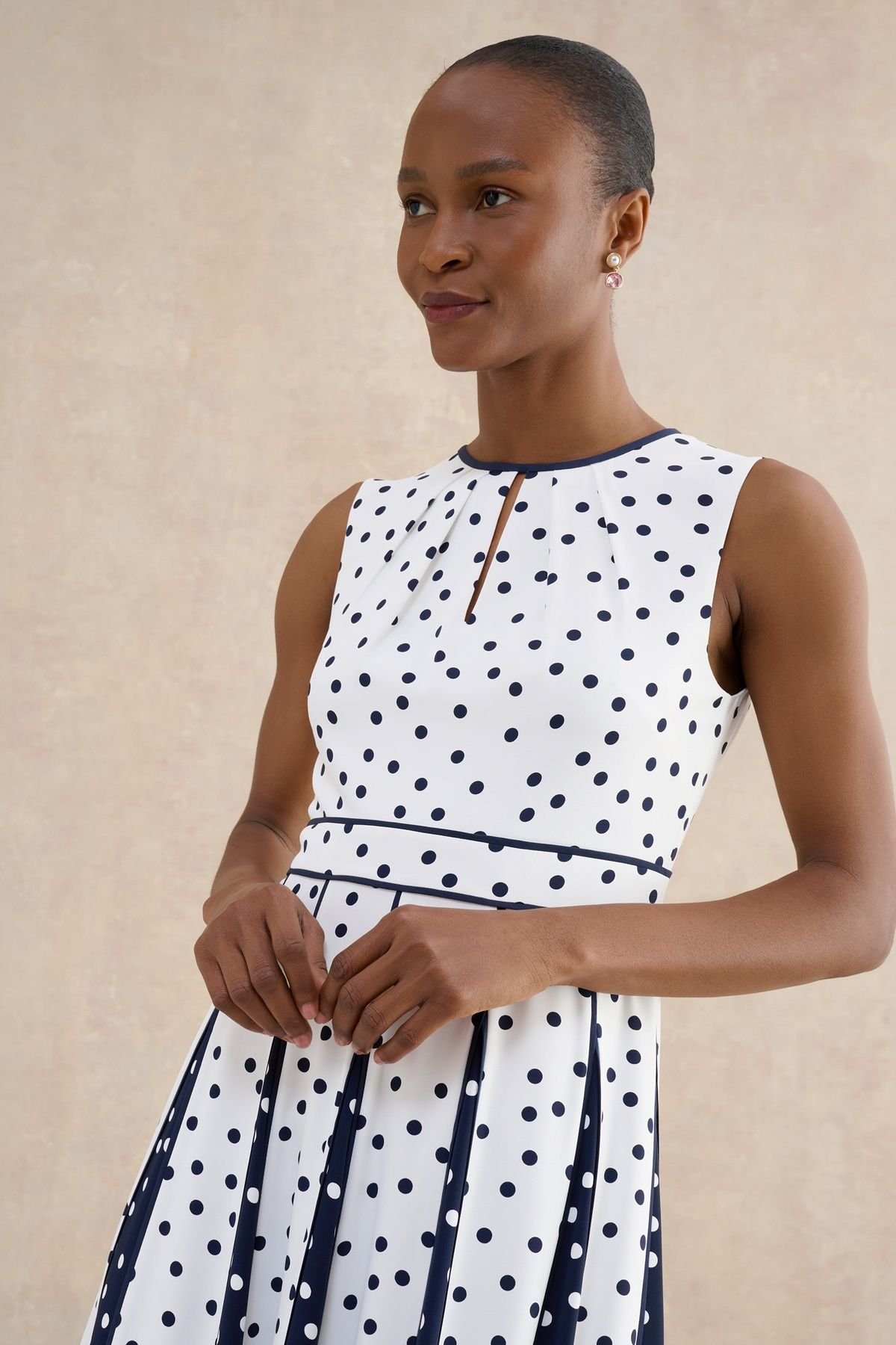 Hobbs London Hobbs London Women's Angelica Pleated Fit-Flare Midi Dress in White - 3