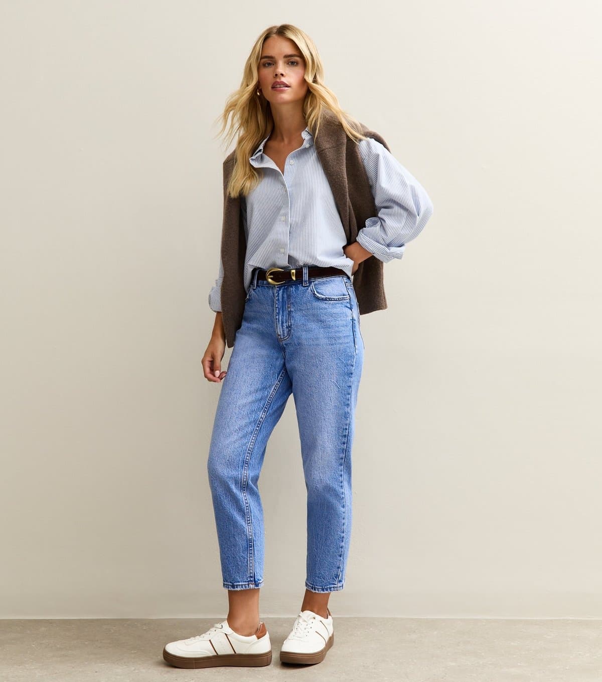 New Look Women's Petite Bright Blue Tori Mom Jeans New Look