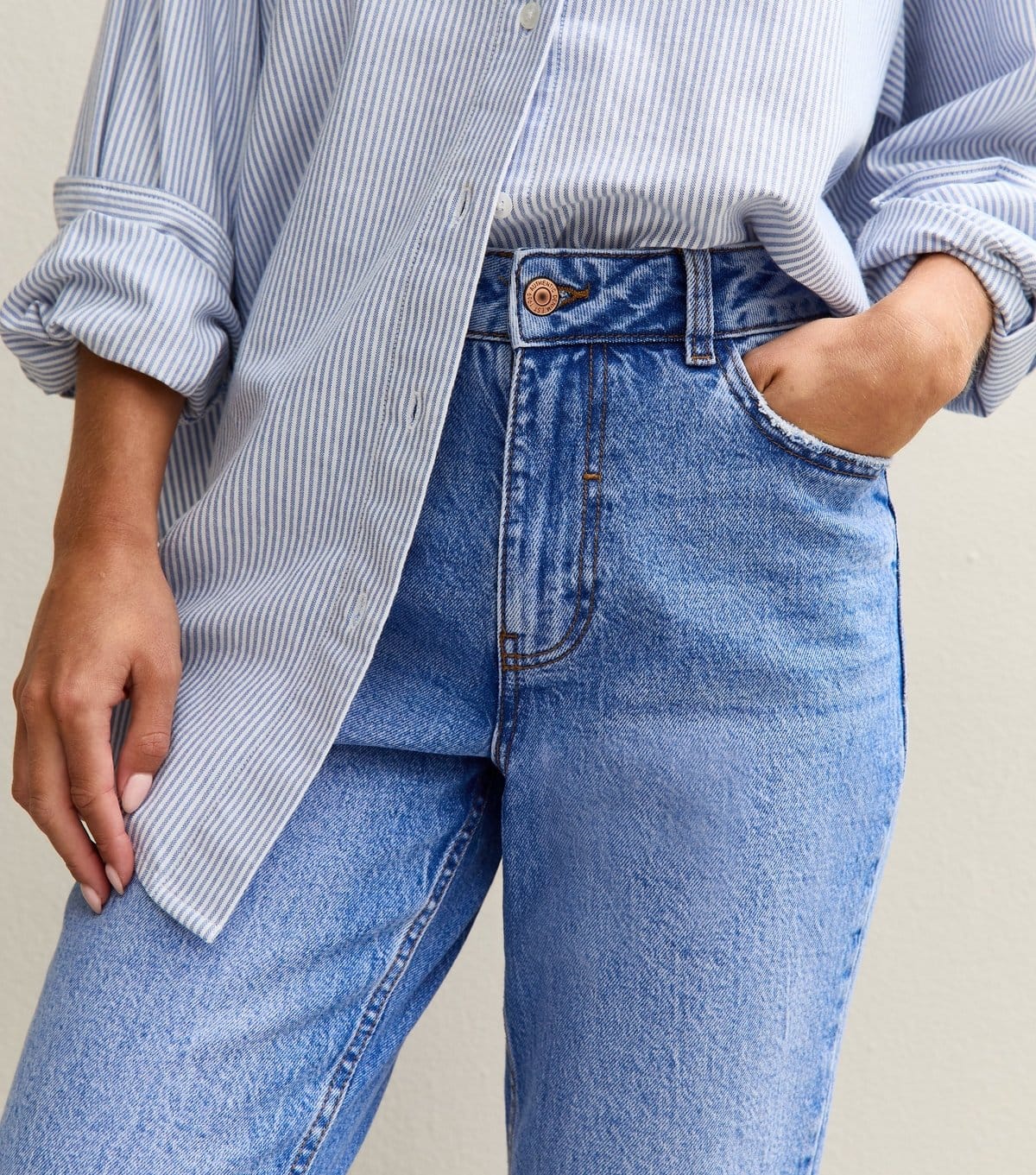 New Look Women's Petite Bright Blue Tori Mom Jeans New Look - 4