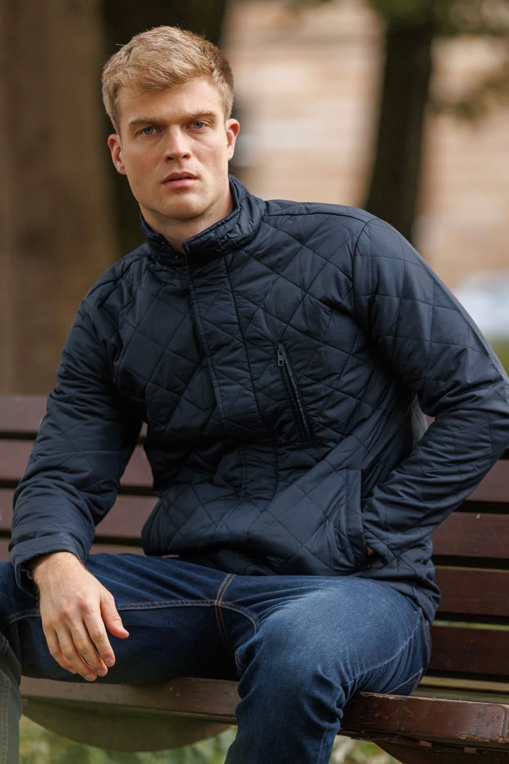 French Connection French Connection Men's Funnel Neck Diamond Quilted Jacket in Navy