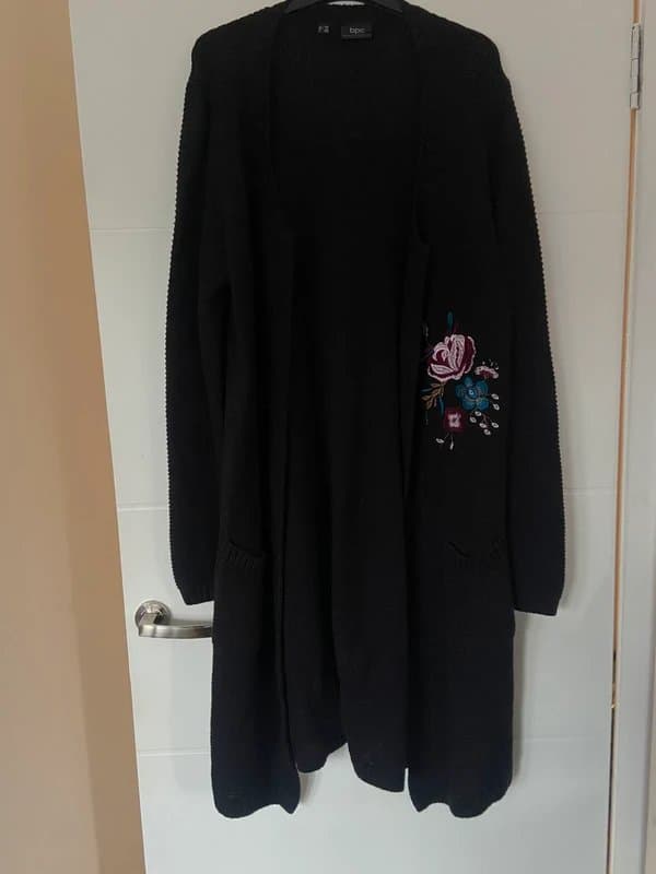 bpc bonprix collection Bonprix Collection blacardigan flower embroidery, size XL, brand new