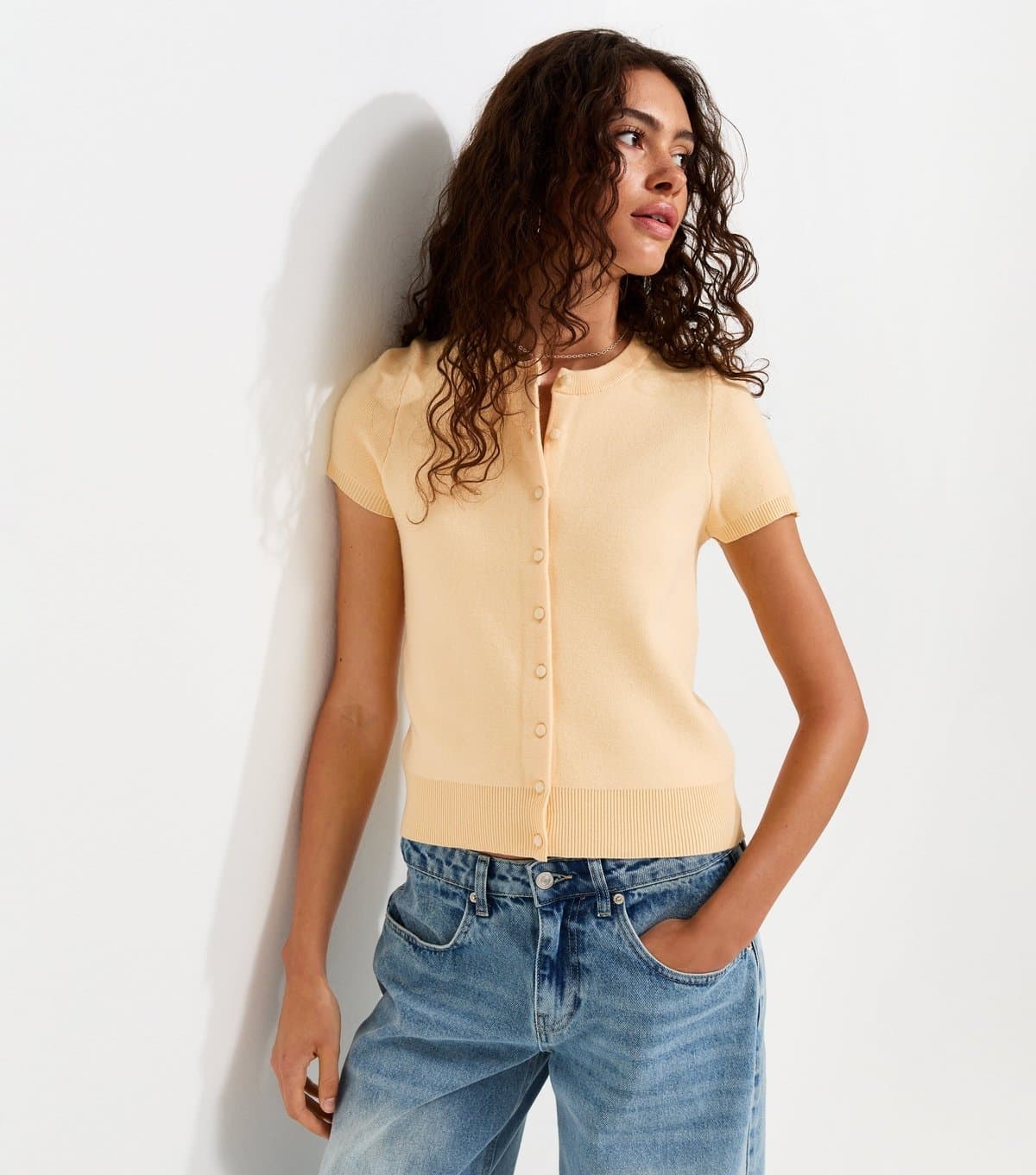 New Look Women's Light Yellow Compact Knit Cap Sleeve Buttoned Top New Look