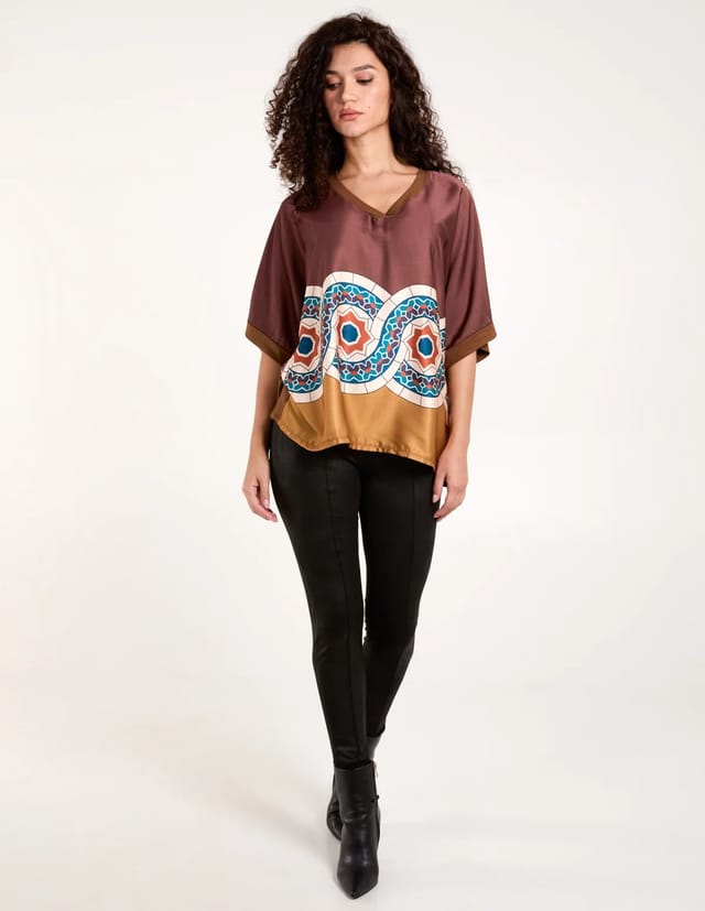 Blue Vanilla Satin Viscose Back Print Top - 2