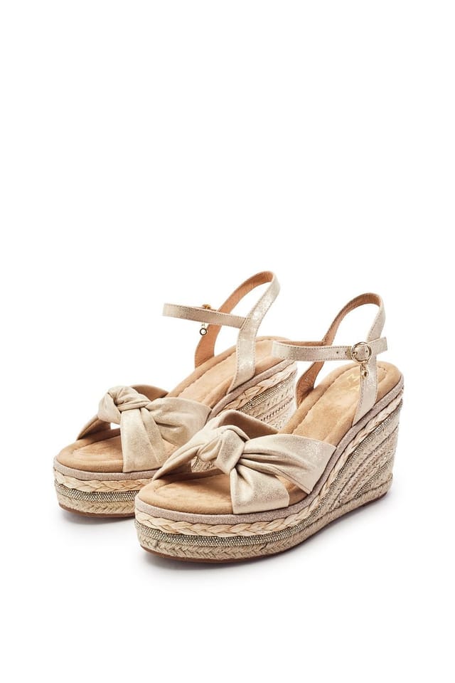 Moda In Pelle Moda In Pelle Women's 'Meerah' Alcantara Wedges in Gold - 2