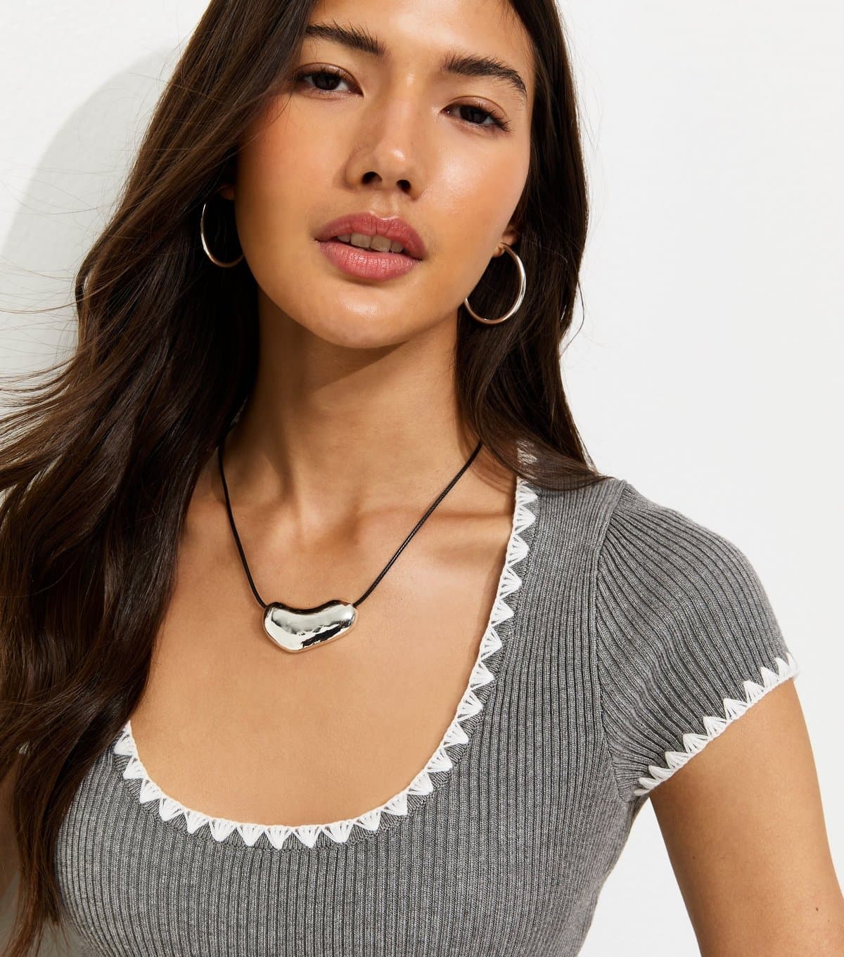 New Look Women's Dark Grey Ribbed Blanket Stitch Trim T-Shirt New Look
