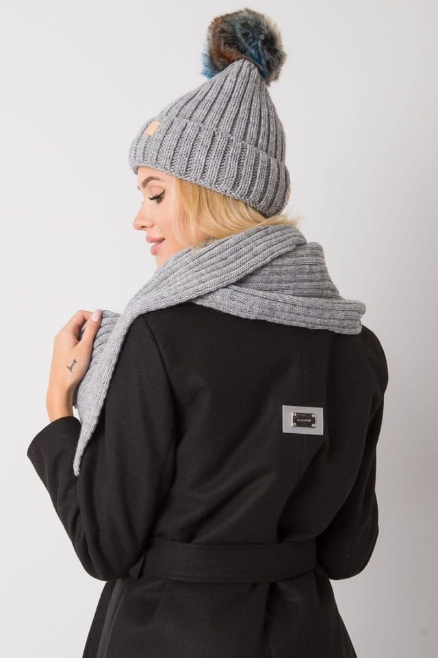 Love Lace Love Lace Women's Set of Winter Hat & Scarf for Warm Comfort All Season Cozy in Grey - 3