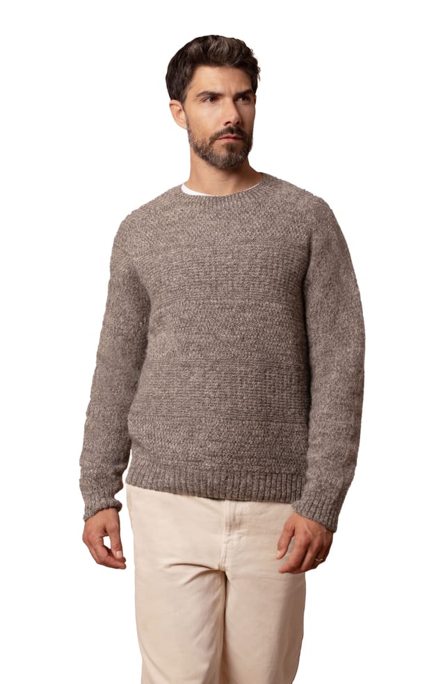 Celtic & Co Celtic & Co Men's British Saddle Shoulder Sweater in Light Brown - 2