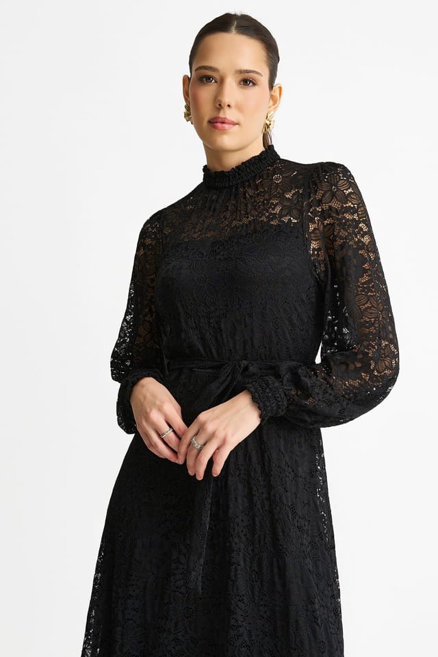 Gini London Gini London Women's Black High Neck Jersey Lace Occasion Midi Dress - 2