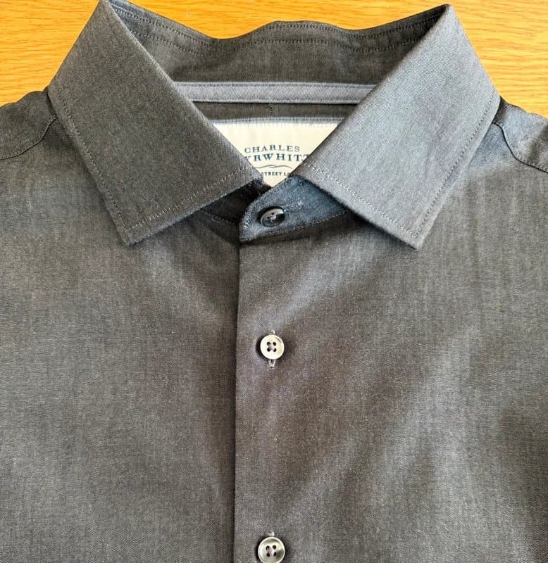 Charles Tyrwhitt Charcoal cutaway collar shirt size 17” 34”