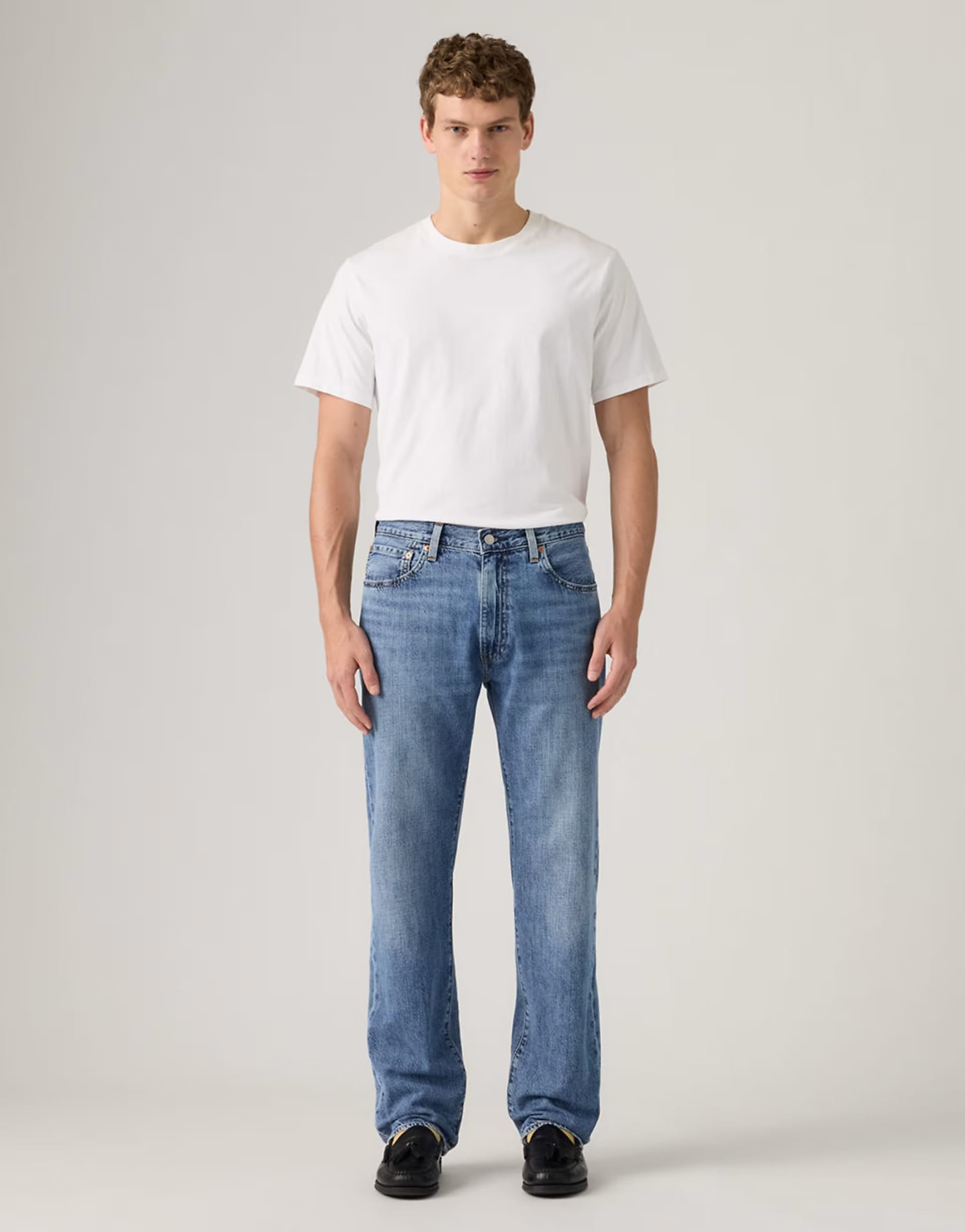ASOS Levi's 555 Light Blue Wash Relaxed Straight Jeans