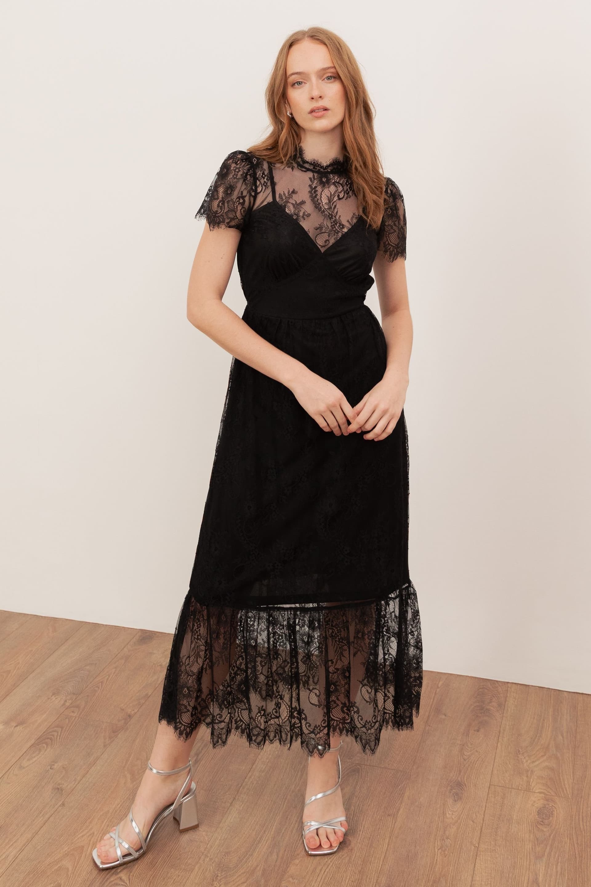 Lovedrobe Lovedrobe Black Lace Midi Dress
