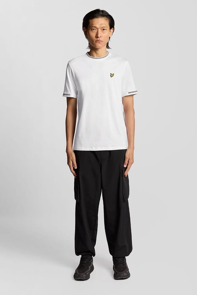 Lyle & Scott Lyle & Scott Men's Birdseye Half Tipped T-Shirt White/ Jet Black in Mono - 2