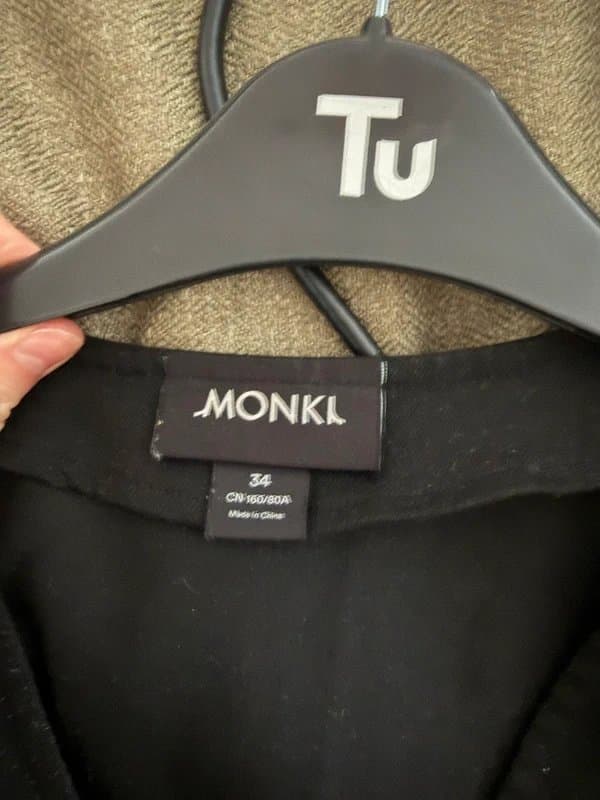 Monki Monki cropped black waistcoat