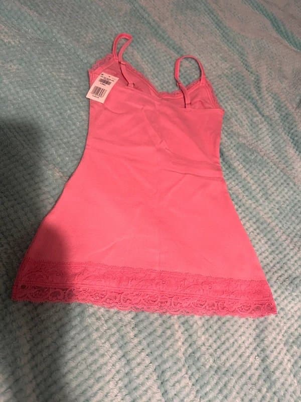 Hollister #lacetrimcami #lacetrimflayeringcami XS