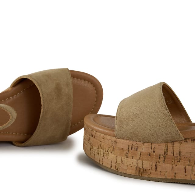 V.GAN V.GAN Women's Gotu Cork Wedge Sandals in Taupe - 3