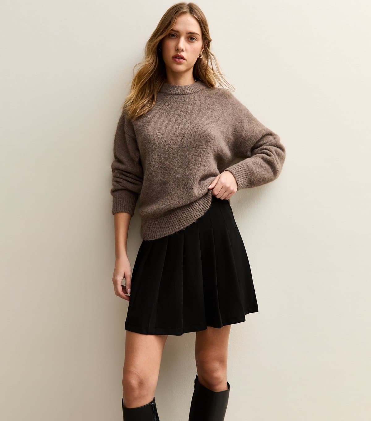 New Look Women's Black Jersey Pleated Mini Skirt New Look