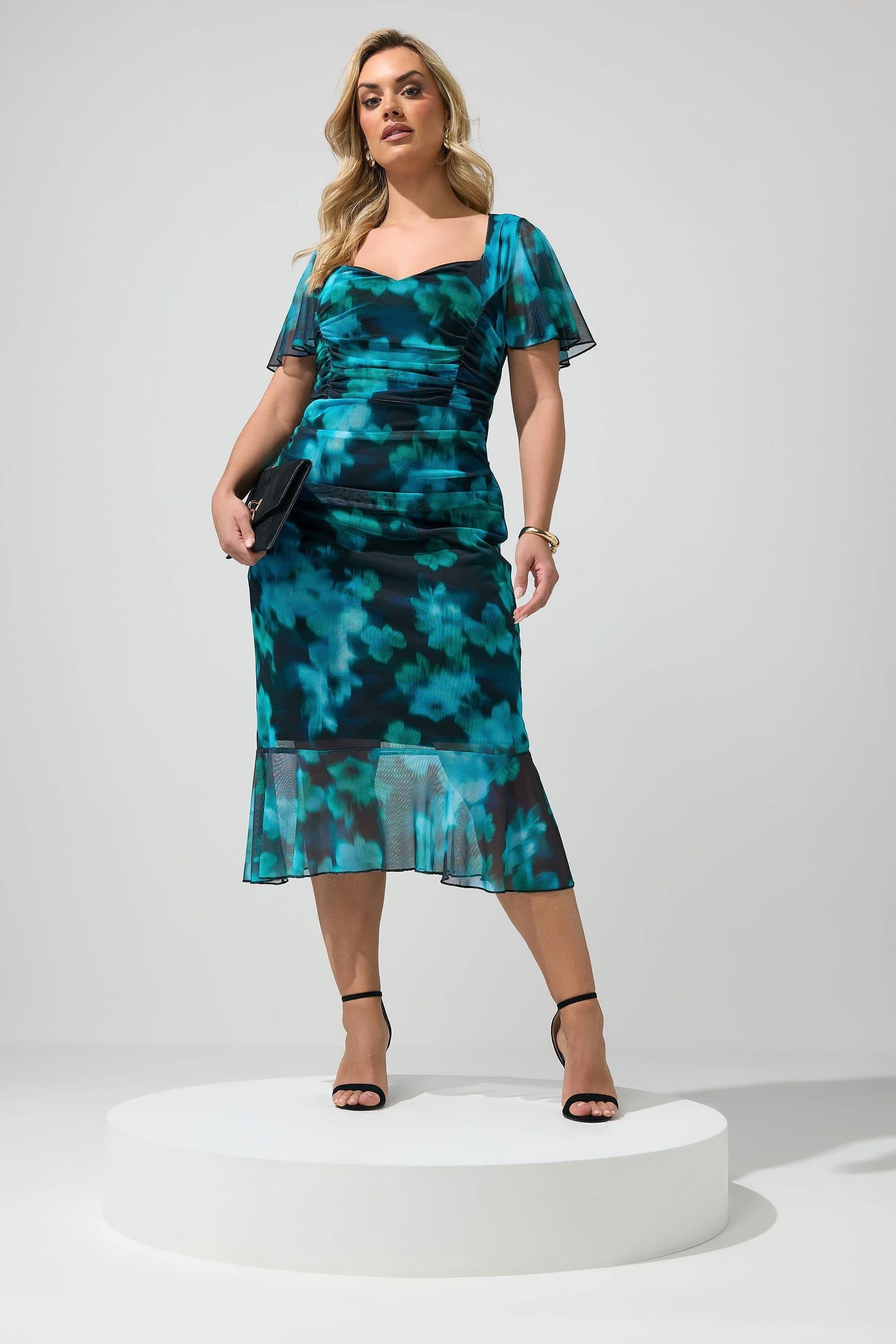 Yours Yours Women's Blur Print Gathered Midi Dress in Teal