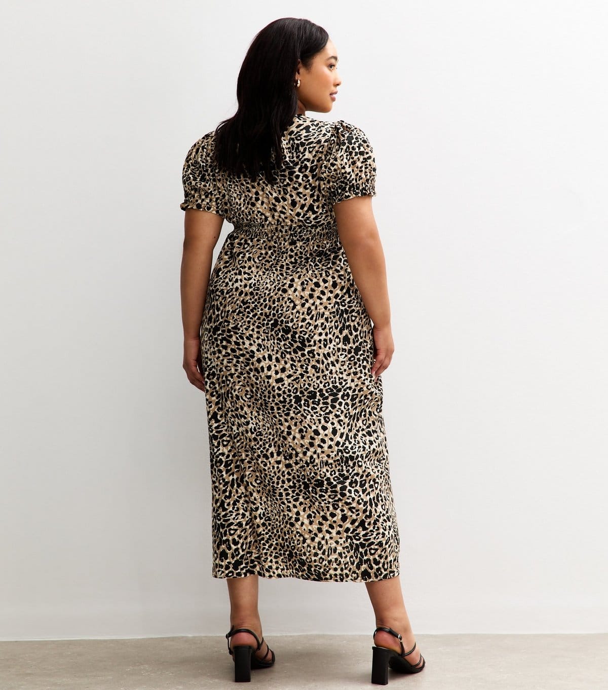 New Look Women's Plus Size Brown Leopard Crepe Short Sleeve Midi Dress Curves New Look - 4