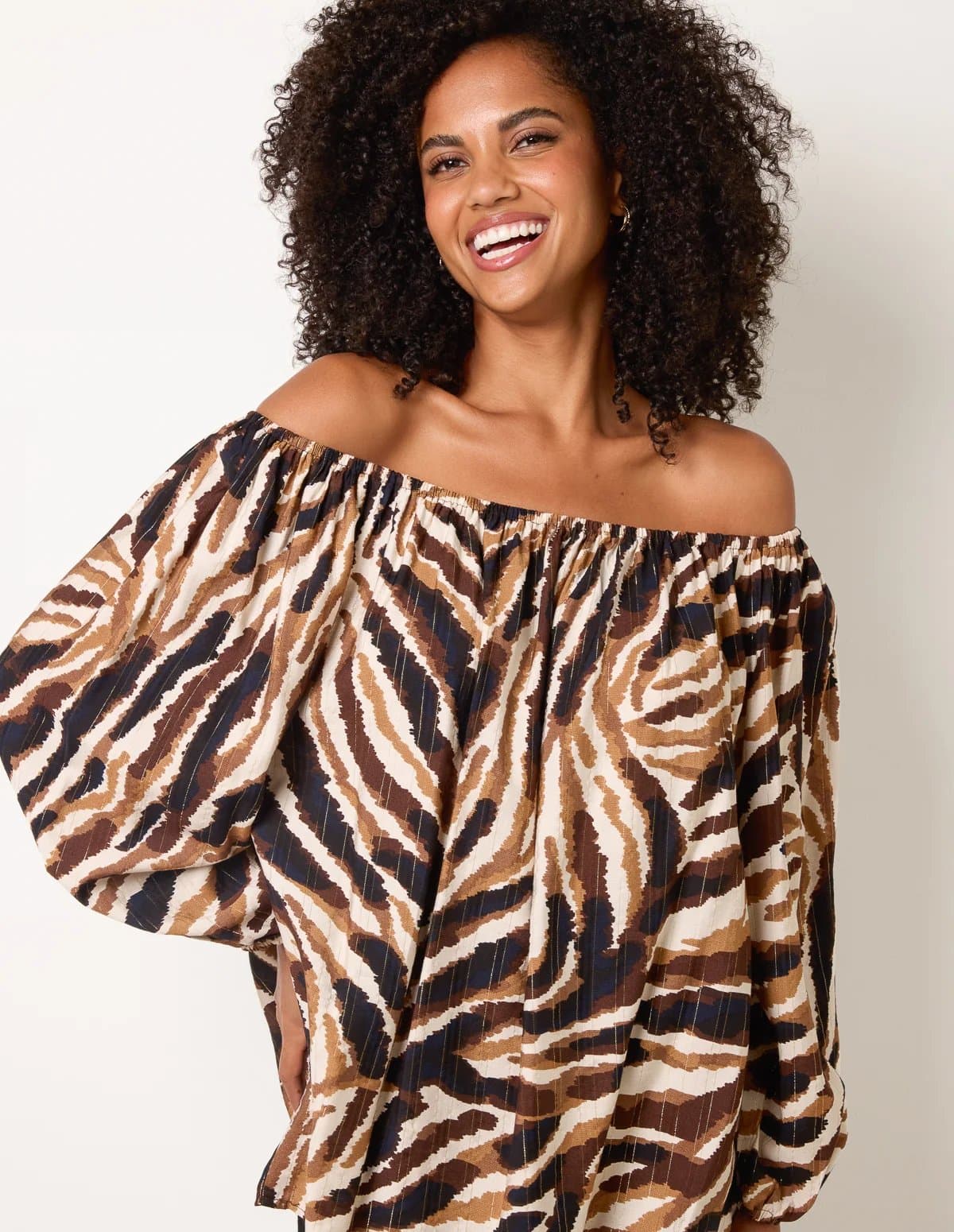 Blue Vanilla Tiger Print Volume Sleeve Blouse