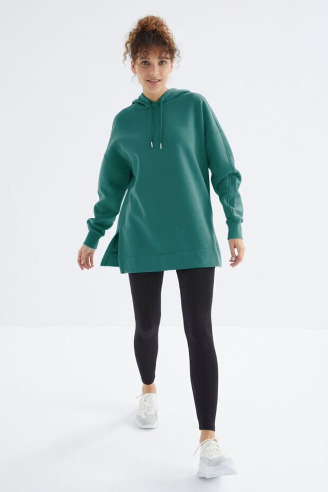 Tommy Life Tommy Life Women's Oversized Hooded Sweatshirt With Pocket in Rose - 2