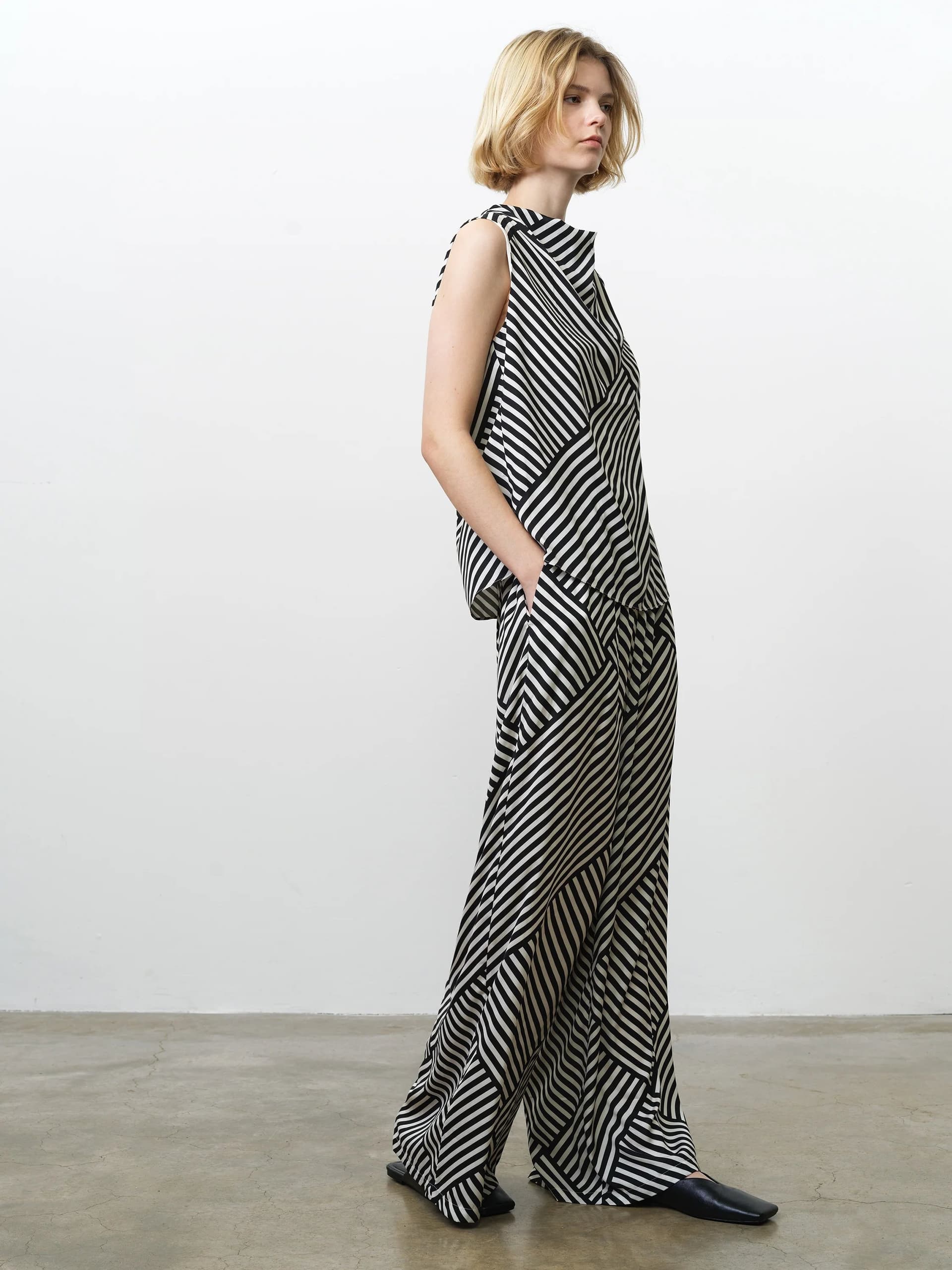 French Connection Striped Damasco Cowl Neck Tank Top Porcelain Cream/Black