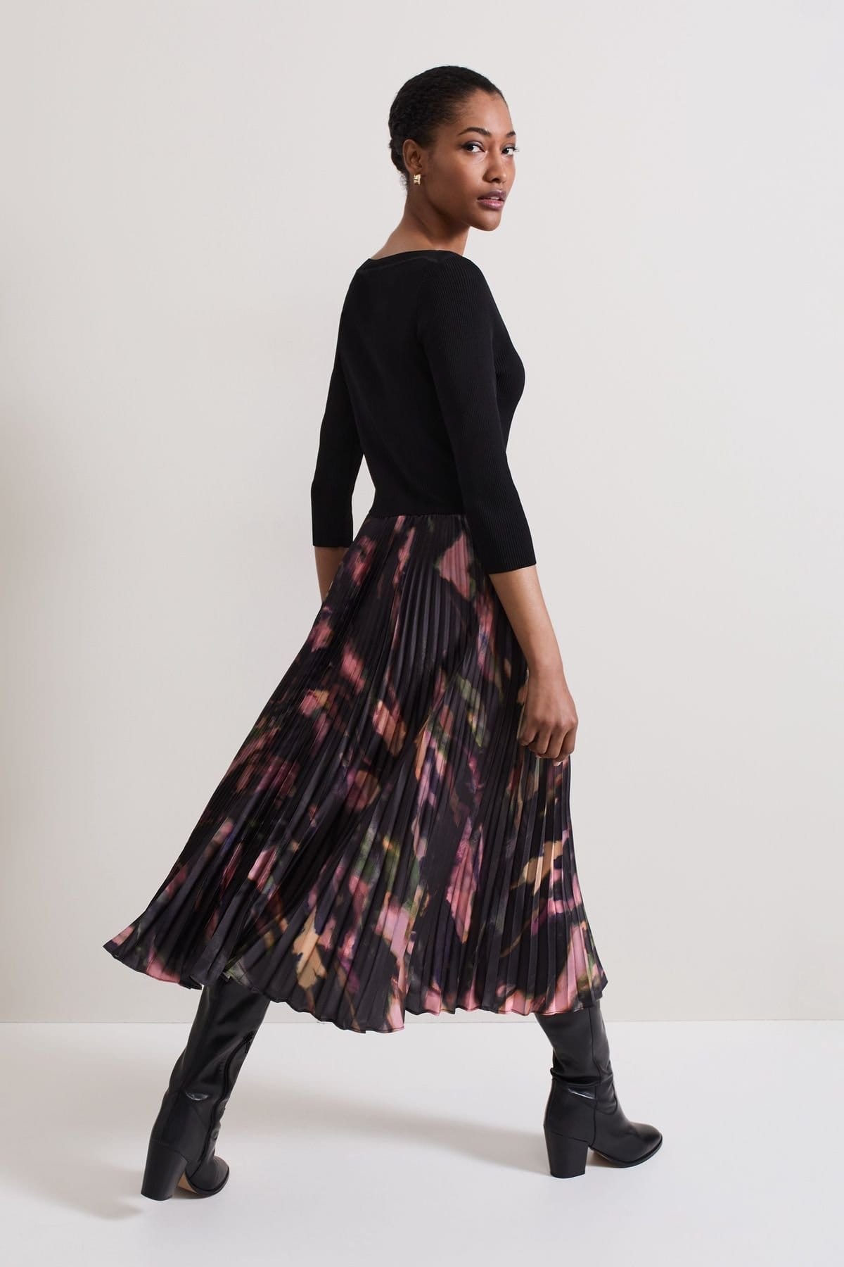 Phase Eight Phase Eight Women's Rhea Long Sleeve Abstract Dress in Dark Pink - 4