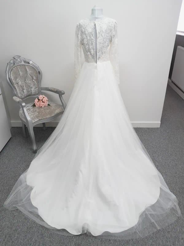 eternity bride Eternity bride D5842 ivory wedding dress with sleeves UK 10