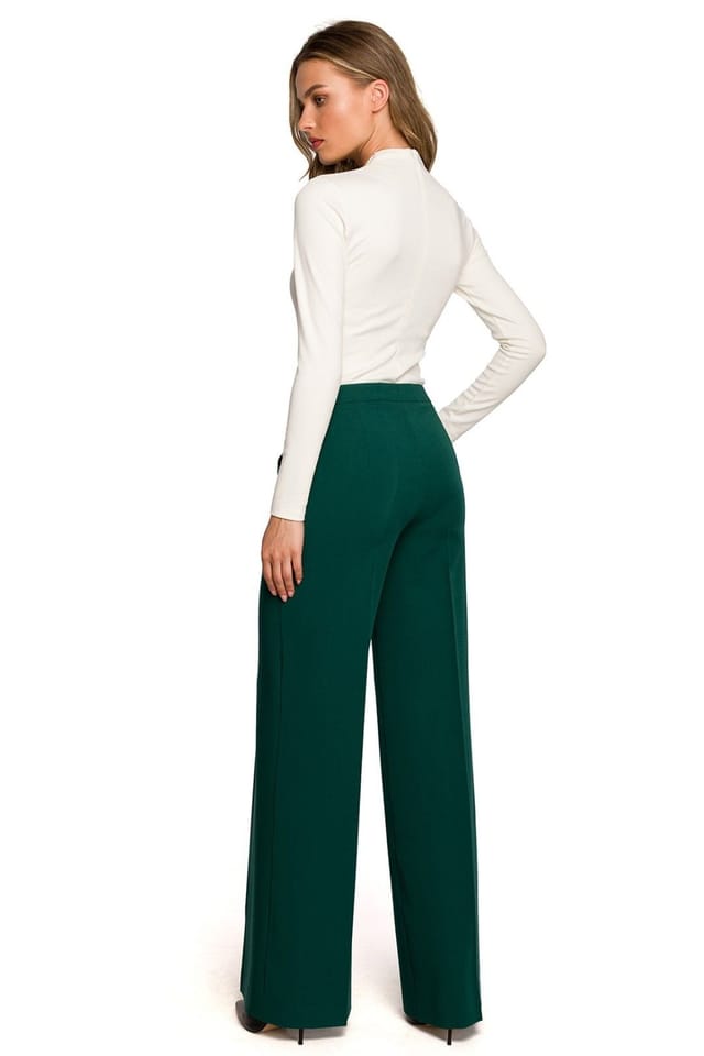 Love Lace Love Lace Women's Low Rise Wide Cropped Flush Hem Pants in Green - 2