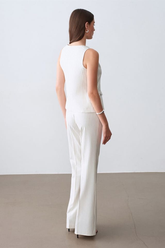 Dilvin Dilvin Women's Women's Mid-Waist Wide-Leg Striped Trousers in Off-White - 2