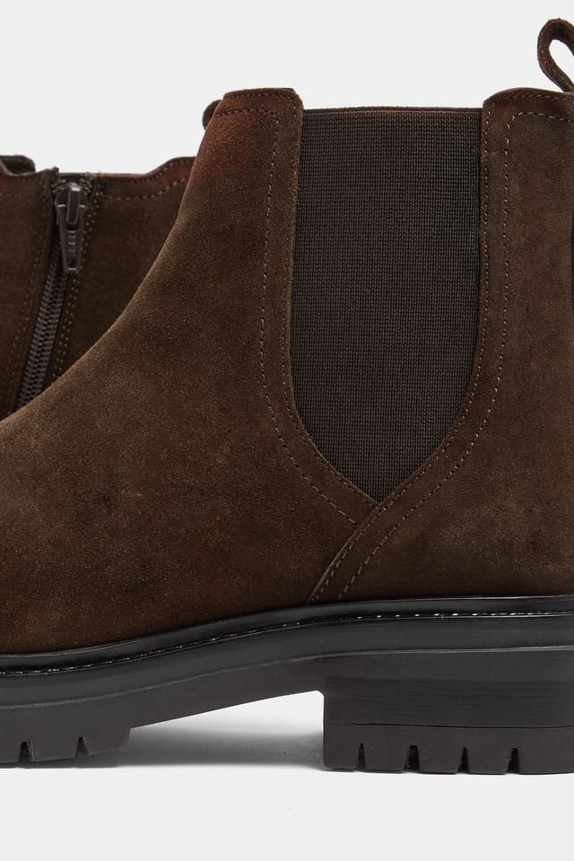 Yours Yours Women's Suede Chelsea Boots In Wide E Fit in Chocolate - 3