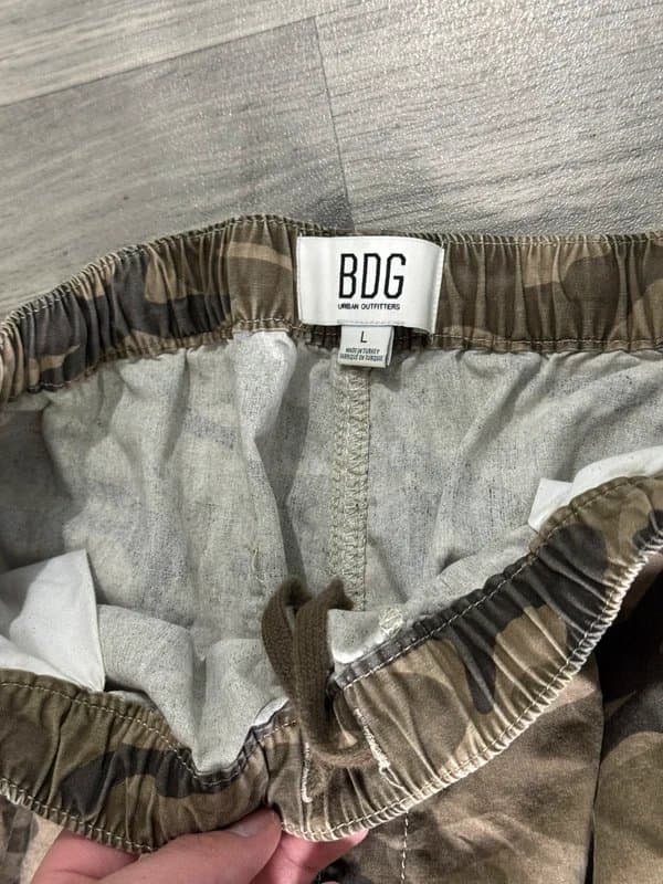 Urban Outfitters BDG baggy wide leg camo trouser joggers